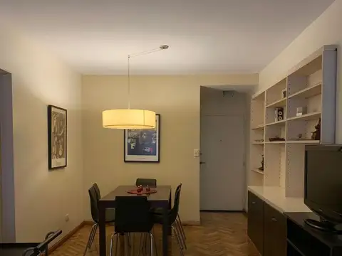 Alquiler Temporario en Palermo. Departamento de 4 Ambientes, con gran patio. Hasta 4 huéspedes.