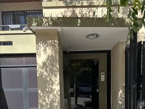 Av. Eugenio Garzón 4700, Piso 3