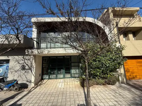 CASA EN VENTA EN PERGAMINO