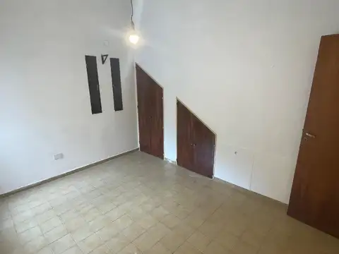 CASA EN VENTA 5 DORMITORIOS EN ALTO ALBERDI