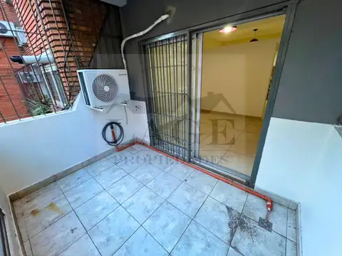 Amenábar 2800, Piso 1°