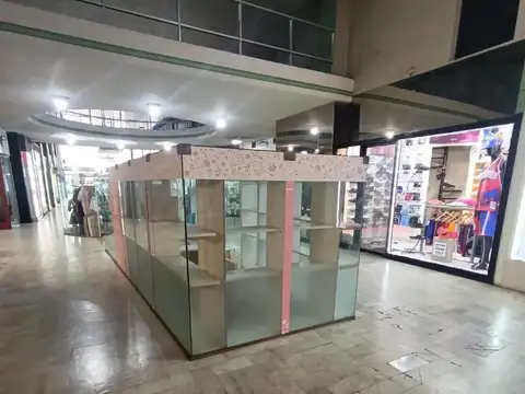Local en Venta en Flores, USD 30.000