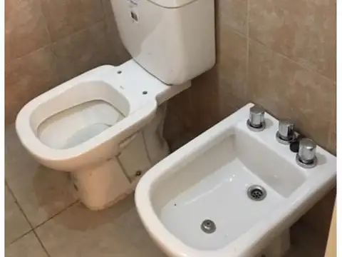 VENTA LOCAL REPUBLICA DE LA SEXTA