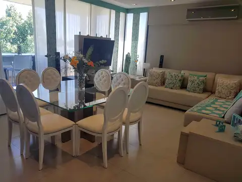 Departamento en Venta en Martinez Fleming / Panamericana, USD 450.000