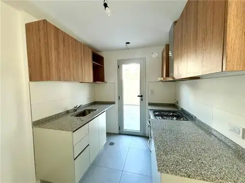 Departamento en Venta en Banfield, USD 120.000