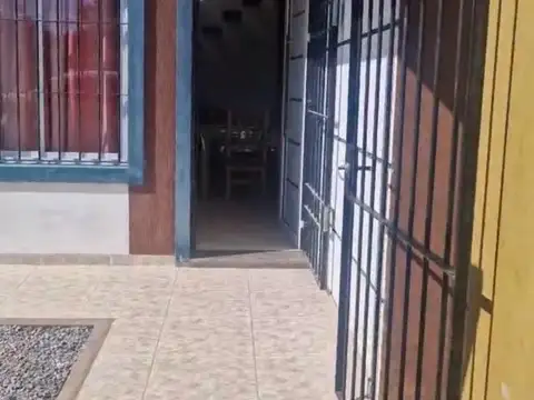 Moreno  al 600 Costa Azul