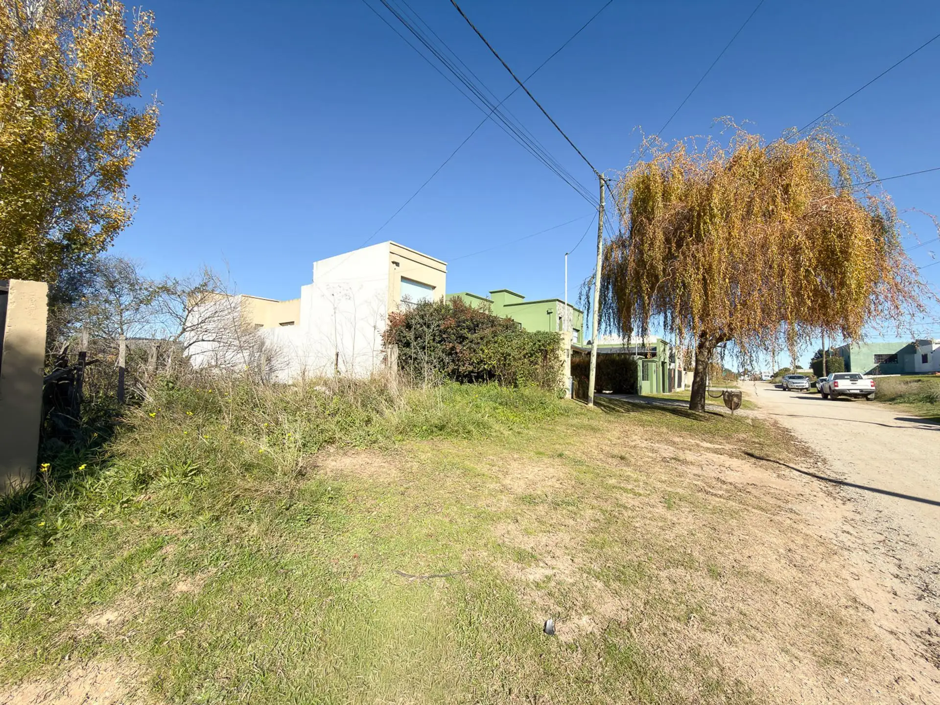 Venta lote 650m² en zona Paraíso - Calle Los Álamos