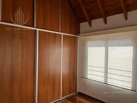 Casa en Venta en Solar Del Bosque, USD 250.000
