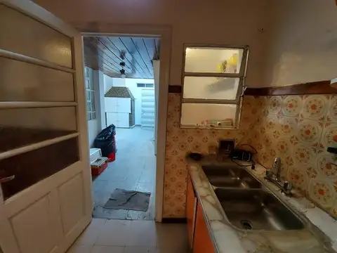 Depto Tipo Casa en Venta en Liniers, USD 82.000