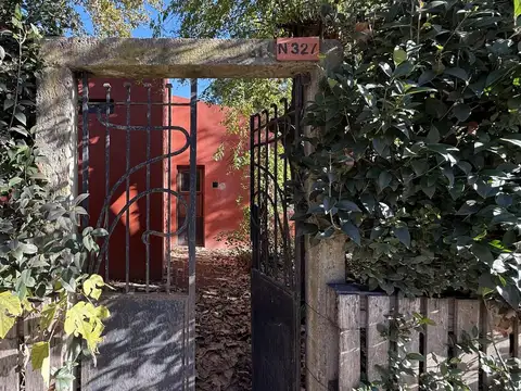Casa 4 ambientes con 1 baño