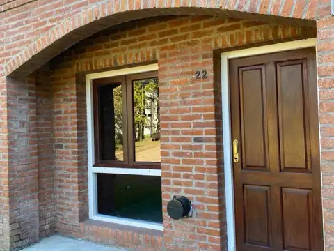 General Madariaga e/ Juno y Jason