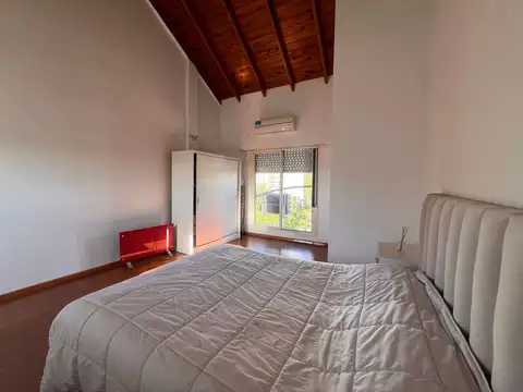 VENTA PH 2 AMBIENTES REMEDIOS DE ESCALADA