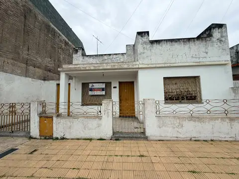 CASA TIPO AMARICANA en VENTA en El Palomar
