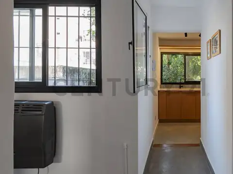 Juana Azurduy 2400, Piso 0