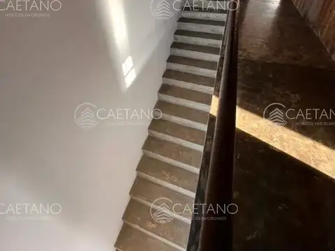 Casa en Alquiler Temporal de 5 dormitorios