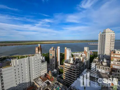 Venta Departamento 2 dormitorios con amenities y cochera zona río Rosario