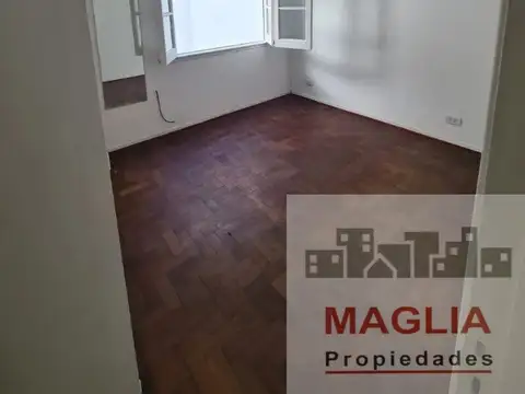 Avenida Francisco Beiró 3800, Piso 1