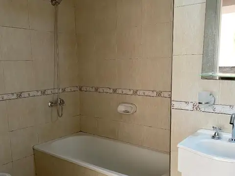 Departamento en Venta en Flores, USD 68.000