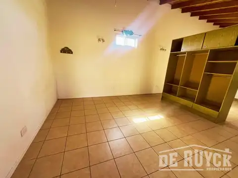 Depto Tipo Casa 2 ambientes con 1 baño