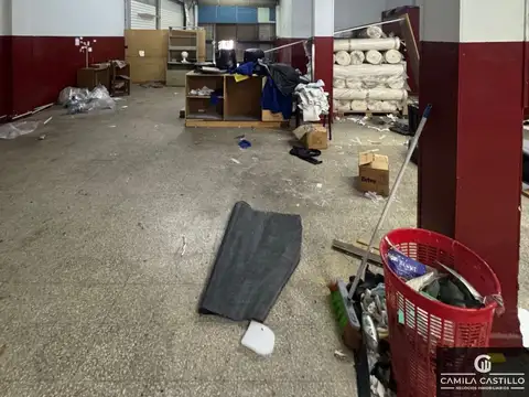 LOCAL COMERCIAL 150M2 AV MOSCONI - DISPONIBLE EN JULIO