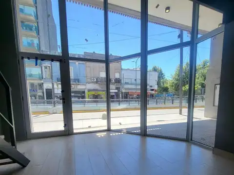 Local en Alquiler en Colegiales, $ 1.200.000