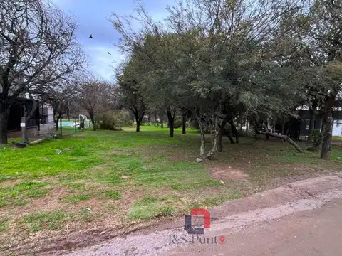 Lote en Valle del Golf