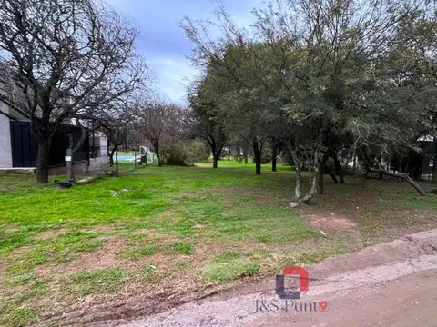 Venta Lote en Valle del Golf