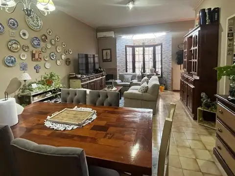 Depto Tipo Casa en Venta de 3 ambientes