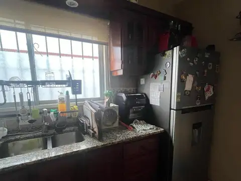 Depto Tipo Casa 3 ambientes con 1 baño