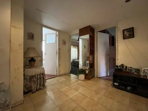 Depto Tipo Casa en Venta 60 años