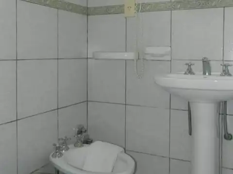 El Zorzal e/ Los Tordos y El Hornero