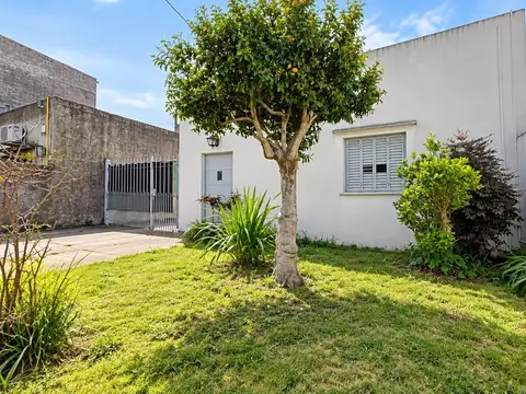 Casa Apto Crédito en Haedo | Lote de 290 m² Ideal Inversión o Refacción