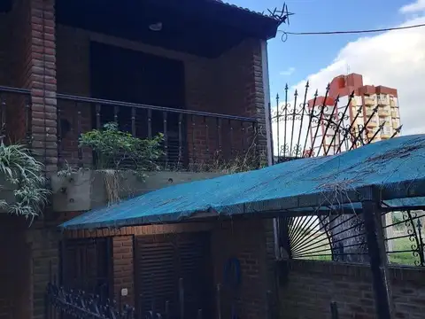 Depto Tipo Casa 4 ambientes con 1 baño
