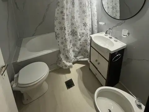 Depto Tipo Casa en Alquiler de 2 ambientes