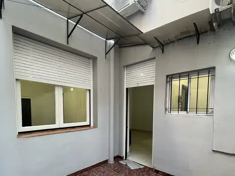 Galicia 3400, Piso PB