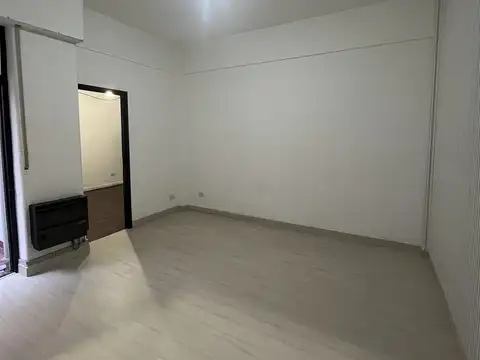 Depto Tipo Casa en Alquiler de 1 dormitorio