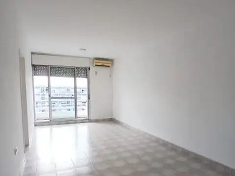 Tomás Liberti 400, Piso 15