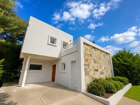 Casa en Venta en Arenas del Sur, USD 420.000
