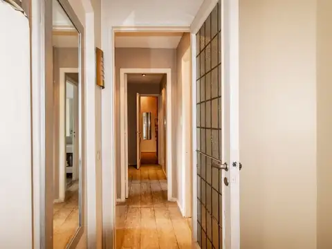Departamento 7 ambientes con 4 baños