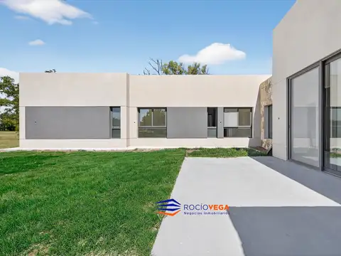 Casa en Venta en La Elina, USD 310.000