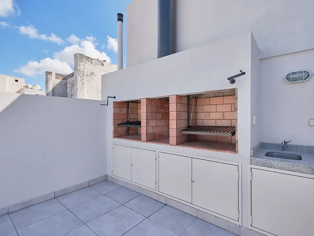 Emprendimiento en Flores - Etapa: Terminado