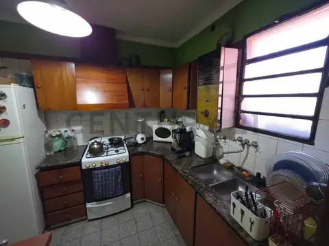 VENTA CASA 3 DORMITORIOS - FISHERTON  