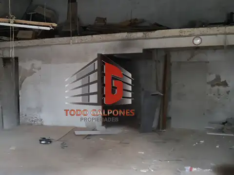 Galpón 80m2 Interno con entrada vehicular