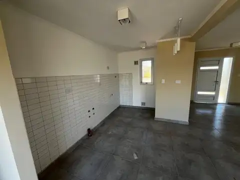 Avenida Plottier 1000