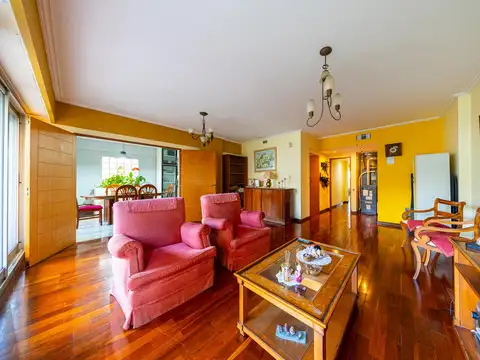 Departamento en Venta en Martín, Rosario