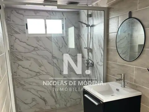 Casa 4 ambientes con 2 baños