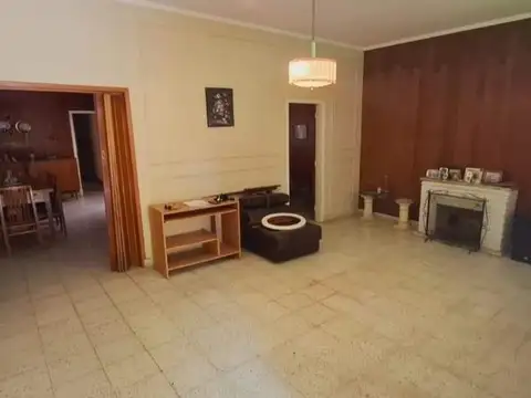 Casa en Venta en Setubal, USD 215.000