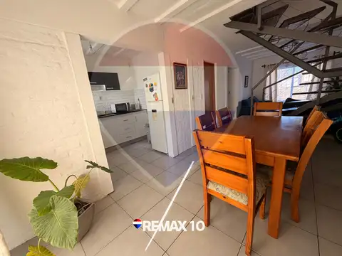 COOPERATIVA EN VENTA FLORIDA 4 DORMITORIOS 2 BAÑOS