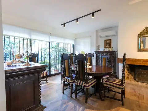 Venta casa 5 dormitorios en Carrasco