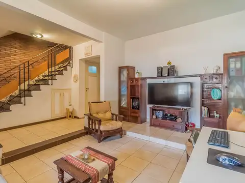 Venta Casa 4 Ambientes en Villa Maipu - Lote Propio